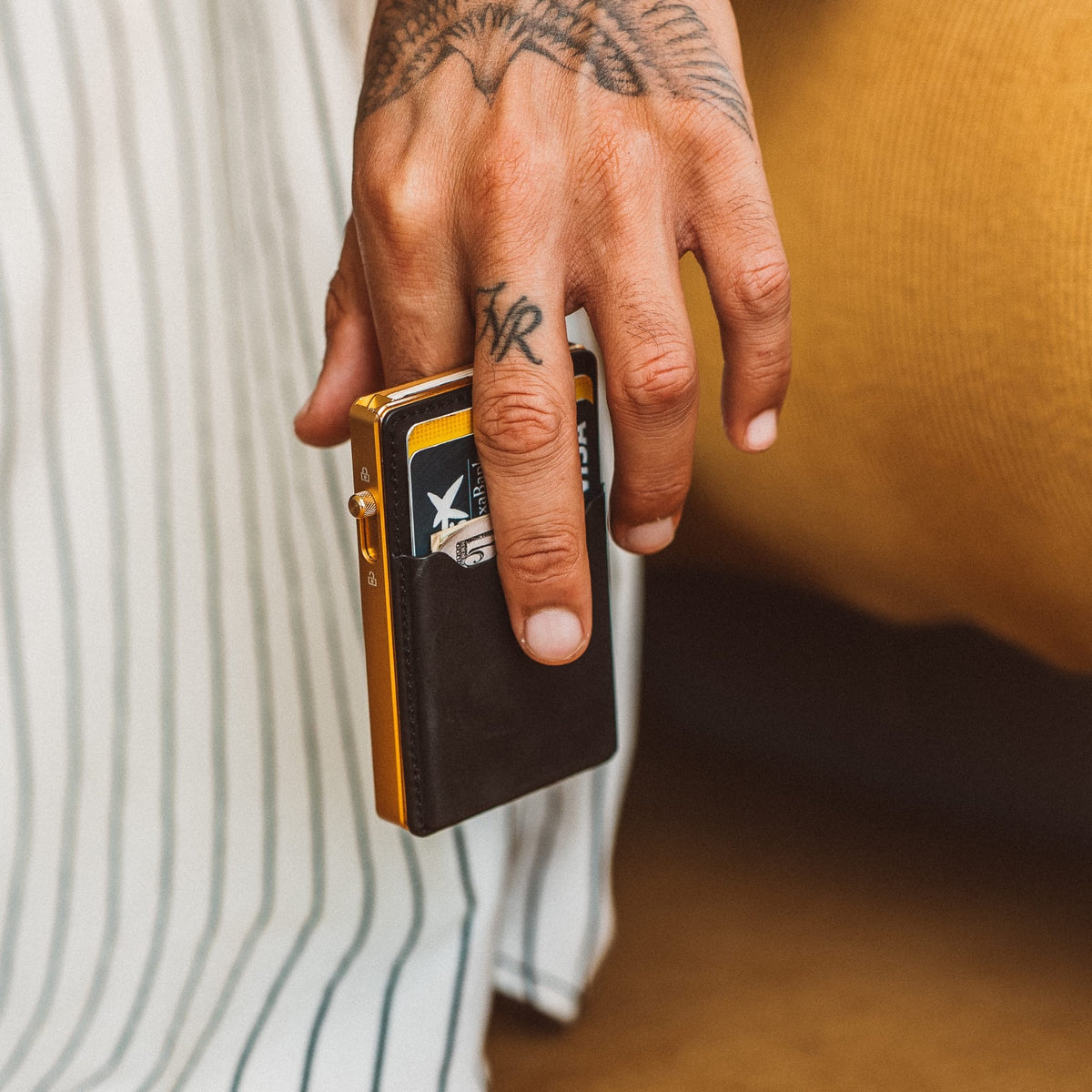 Mod Wallet – Consulate X, view 111 of 245