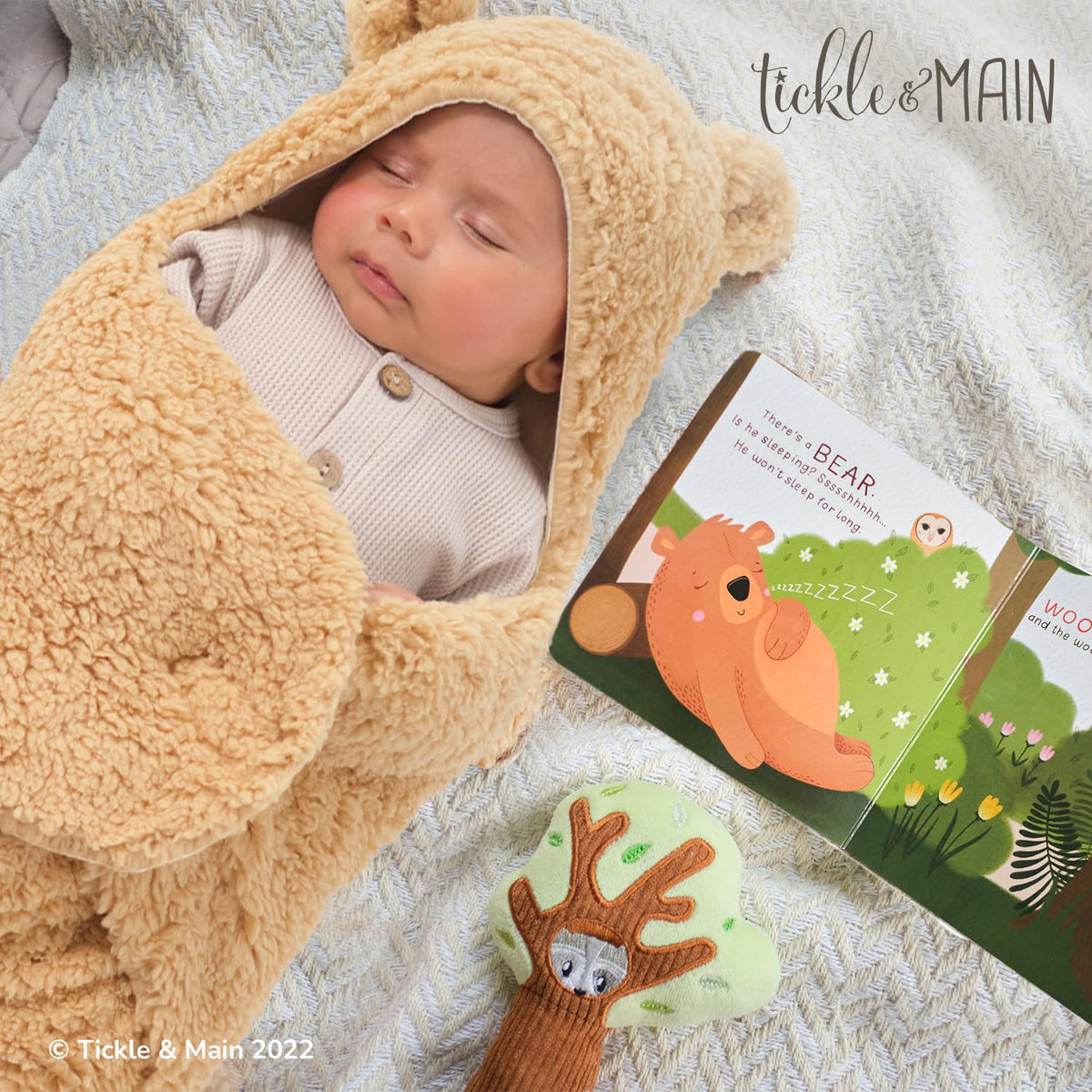 Sweet Bear Swaddle Blanket Newborn Gift Set with Storybook & Tree Rattle – Consulate X, view 5 of 6