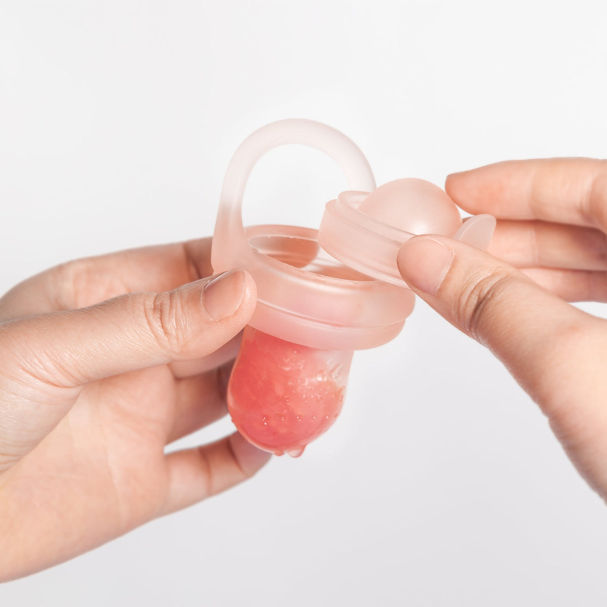 Silicone Baby Food Feeder Set and Teether, Freezer Tray with Lid – Consulate X, view 5 of 11