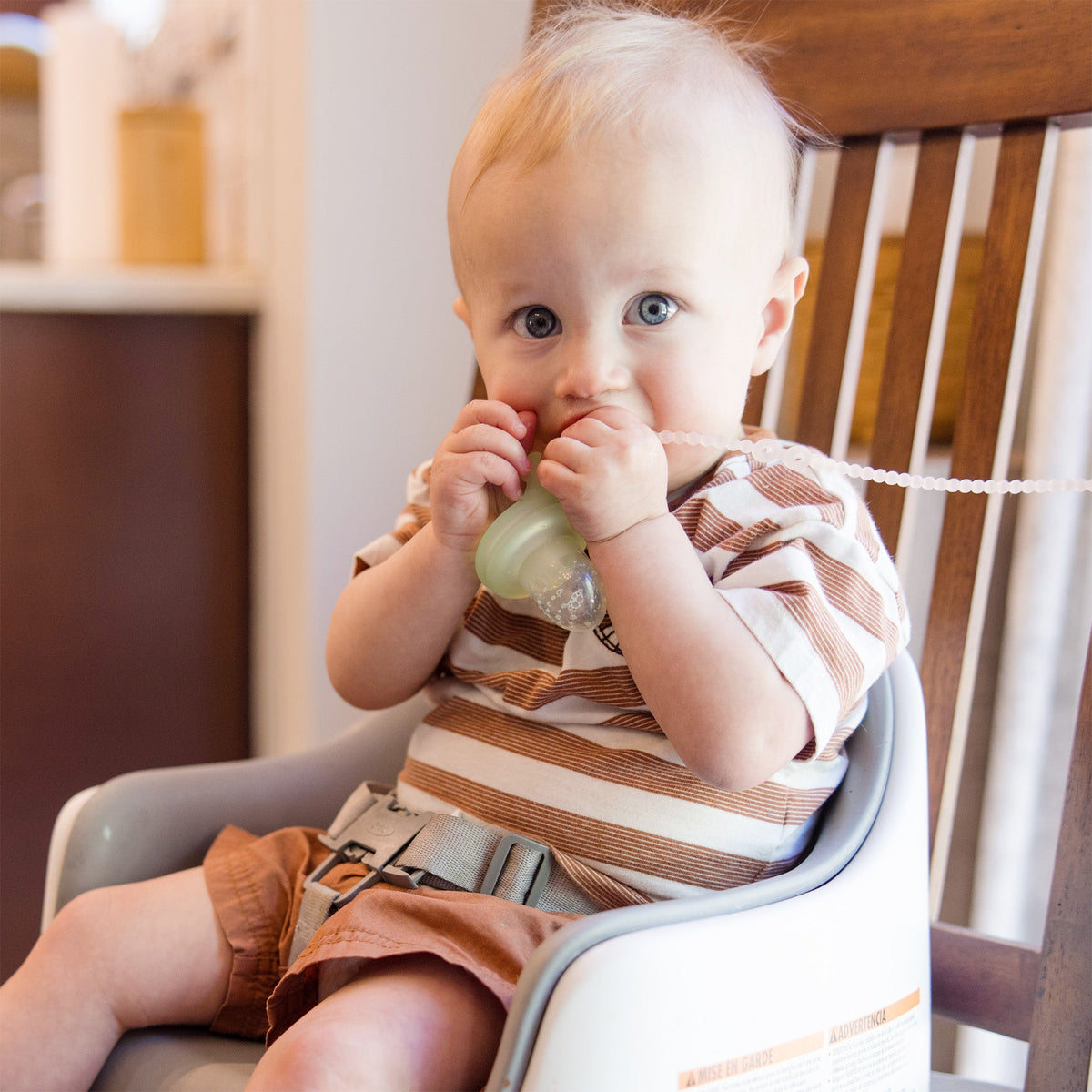 Silicone Baby Food Feeder Set and Teether, Freezer Tray with Lid – Consulate X, view 4 of 11