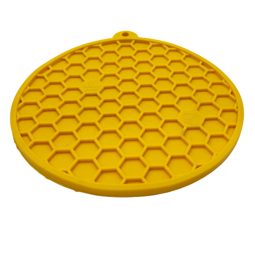 Honeycomb Design eMat - Enrichment Lick Mat For Dogs and Cats - With Suction Cups | USA Made – Consulate X, view 4 of 4