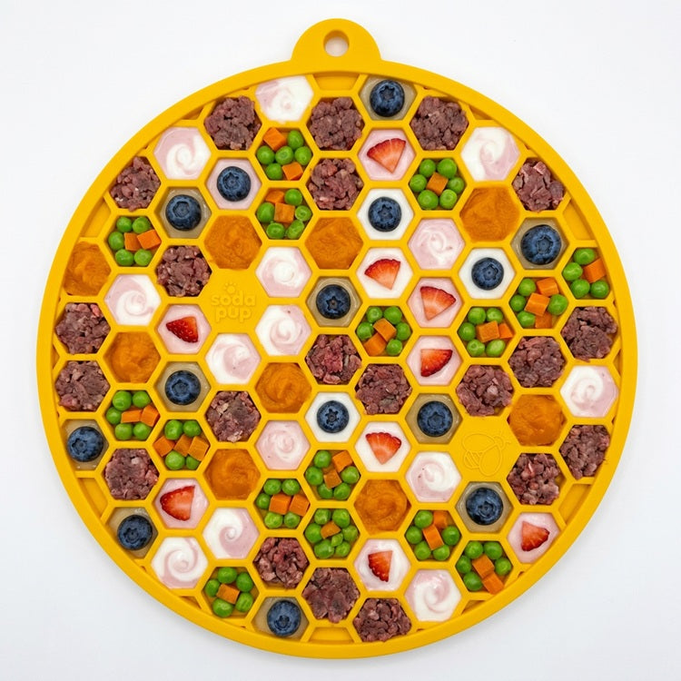 Honeycomb Design eMat - Enrichment Lick Mat For Dogs and Cats - With Suction Cups | USA Made – Consulate X, view 2 of 4